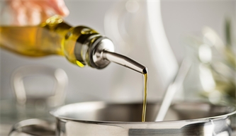 What's The Healthiest Cooking Oil?