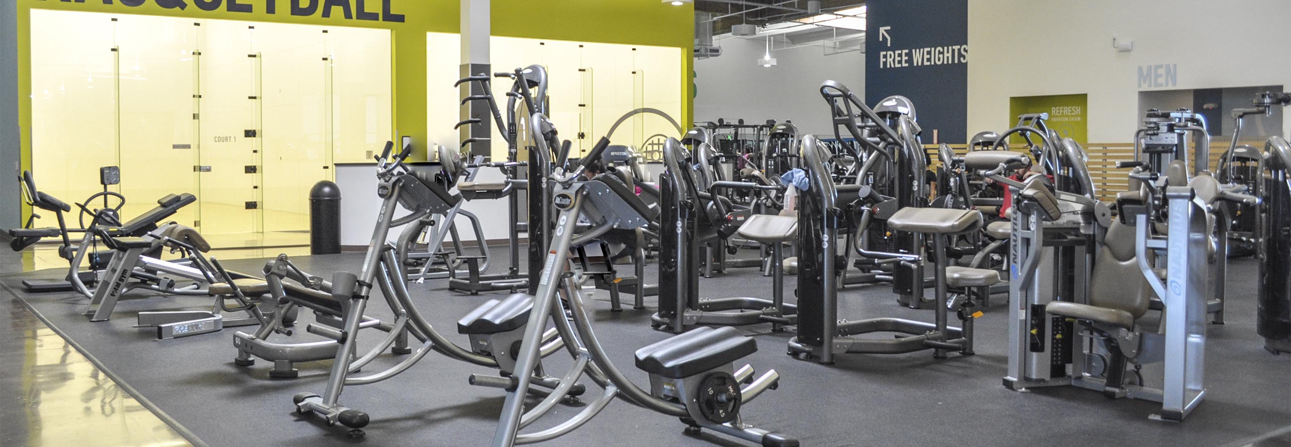 Gyms in East Palmdale, California 93552