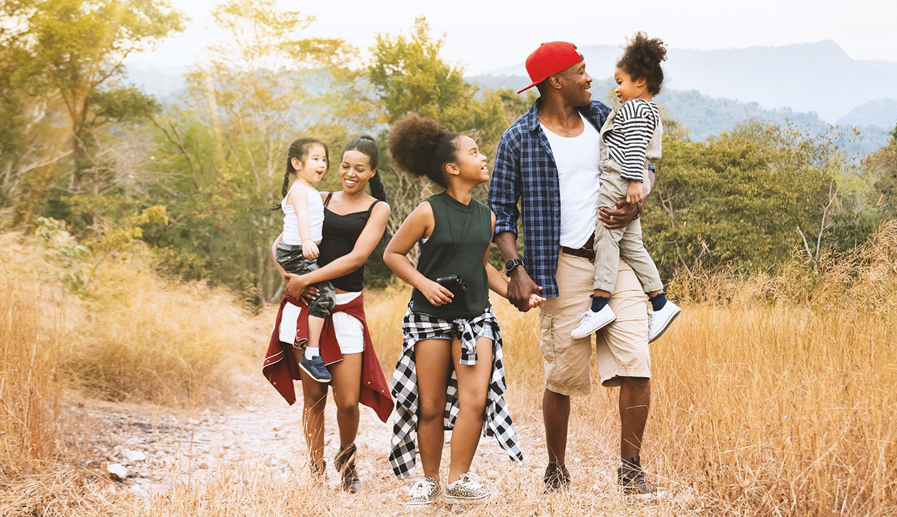 Five Reasons to Take a Hike With Your Family This Summer