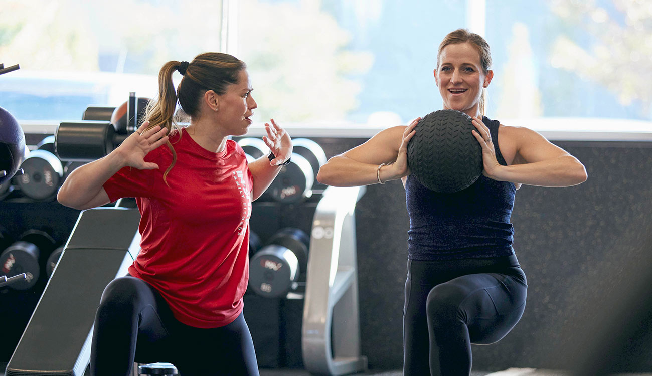 6 Ways a Personal Trainer Will Help You Reach Your Fitness Goals Faster